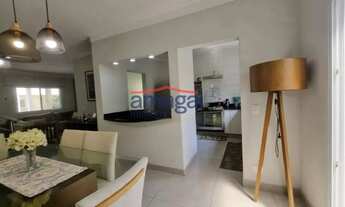 Imagem 3: Casa em condomínio de 4 quartos para venda no Jardim Santa Maria