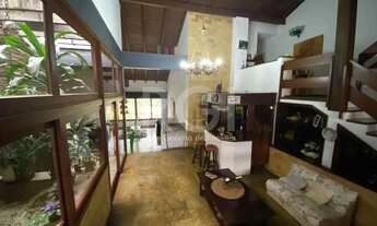 Imagem 2: Casa residencial para alugar no bairro Cristal com 500 m² e 5 dormitórios/quartos