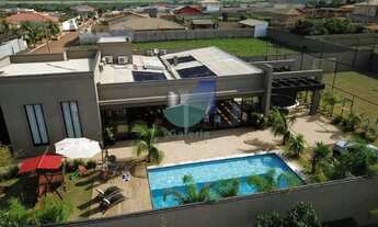 Imagem: Casa de condomínio com 4 suítes à venda