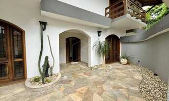 Imagem: Casa com 4 dormitórios para alugar, 1 m²