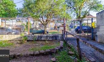 Imagem 2: Libertas Imobiliária aluga casa com 200m² construídos no bairro Tristeza