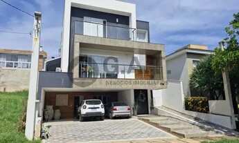 Imagem: Casa de alto padrão em condomínio na Vossoroca