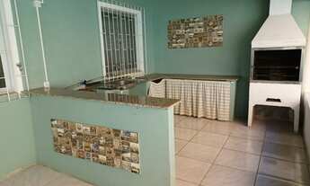 Imagem 3: Sobrado para venda possui 74 metros quadrados com 2 quartos em Madri - Palhoça - SC