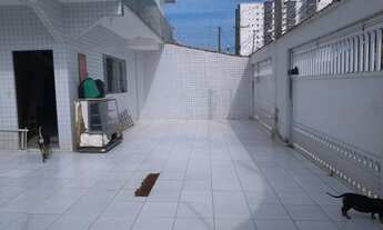 Imagem 2: Sobrado para venda possui 129 metros quadrados com 3 quartos em Mirim - Praia Grande - SP