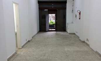 Imagem 3: Ponto comercial/Loja/Box para venda possui 100 metros quadrados em Maracanã - Rio de Janei