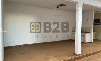 Imagem 3: Casa para Venda em Bauru, Centro, 3 dormitórios, 1 suíte, 4 banheiros, 2 vagas