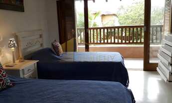 Imagem 6: Casa de condomínio para venda tem 300 metros quadrados com 5 quartos