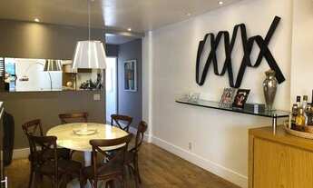 Imagem 7: Apartamento para venda possui 152 metros quadrados com 3 quartos em Humaitá - Rio de Janei