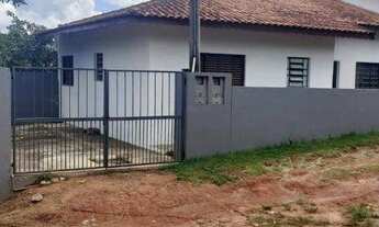 Imagem: Casa com 2 dormitórios, 2 vagas. Nova Trieste