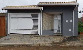 Imagem: Casa para venda possui com 3 quartos em