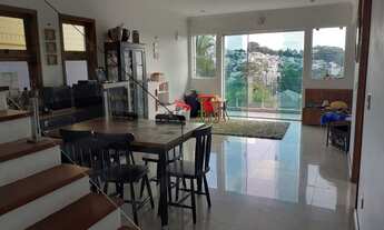 Imagem 6: Casa de condomínio sobrado para venda tem 395 metros quadrados com 3 quartos