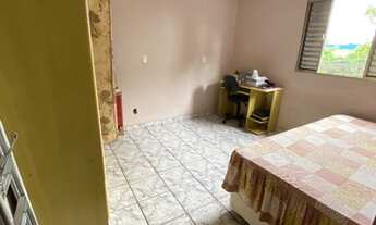 Imagem 3: Sobrado para aluguel possui 42 metros quadrados com 2 quartos