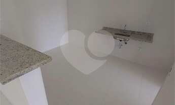 Imagem 6: Apartamento 3 dormitórios sendo 3 suítes, sala, cozinha, 2 vagas de garagem na Aviação / P