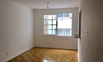 Imagem 2: Apartamento de 66 metros quadrados no bairro Moinhos de Vento com 2 quartos