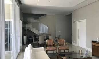 Imagem 4: Casa para venda com 360 metros quadrados com 4 quartos