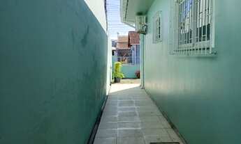 Imagem 5: Sobrado para venda possui 74 metros quadrados com 2 quartos em Madri - Palhoça - SC