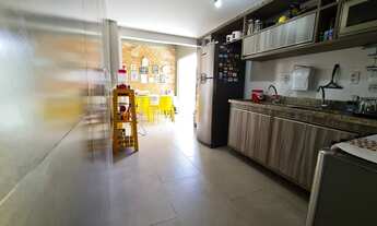 Imagem 5: Térrea para venda possui 150 metros quadrados com 3 quartos