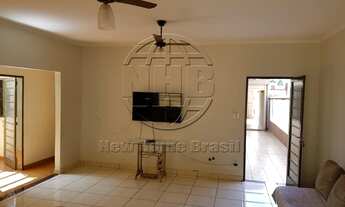 Imagem 2: Casa para Venda em Ribeirão Preto, Ipiranga, 4 dormitórios, 1 suíte, 2 banheiros, 3 vagas