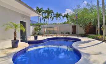 Imagem 2: Casa para venda no Condomínio Interlagos de Itaúna na Barra da Tijuca