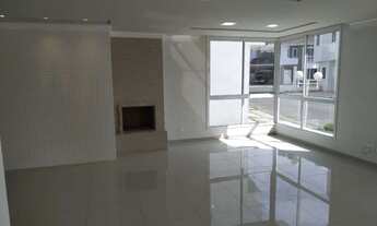 Imagem 5: Sobrado em condomínio com 4 suítes em Santa Felicidade Curitiba