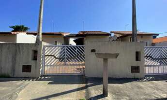 Imagem 5: Casa no Jardim Ribamar com 3 Dormitórios - Aceita Financiamento