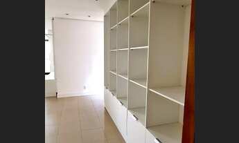 Imagem 6: Real Classic, quadra 206, rico em armários, desocupado, 2 vagas soltas. Ligue )61