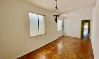 Imagem 7: Apartamento 3 dormitórios e sacada no centro histórico de Porto Alegre