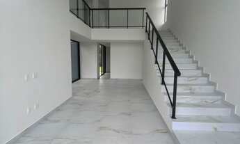 Imagem: Casa de alto padrão com 4 suítes, com