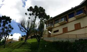 Imagem: Casa para Venda em Campos do Jordão, Jardim