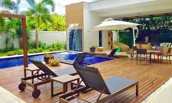 Imagem 6: Casa de condomínio para venda tem 700 metros quadrados com 5 quartos