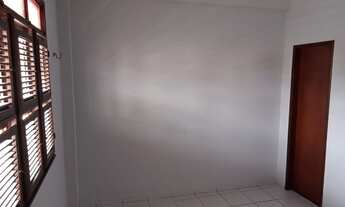 Imagem 7: Apartamento no Henrique Jorge com 35m², 01 quarto, sala/cozinha, banheiro, próximo ao Come