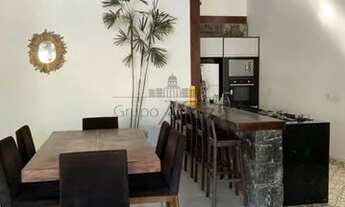 Imagem 3: Linda Casa em Condomínio - Condomínio Ubatuba Country Clube - 3 Dormitórios, 1 suíte com 2