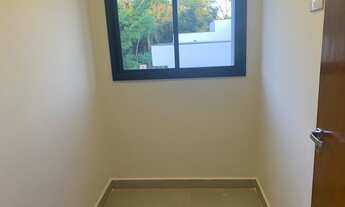 Imagem 2: Casa Térrea nova Condomínio Fechado 3 Suítes - Piscina - 4 vagas de Garagem