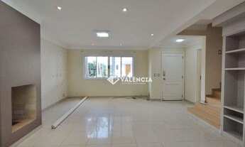 Imagem 6: Sobrado Semi Mobiliado Com 1 Suíte + 2 Demi SuítesPara Alugar Por R$4500,00 - Residencial