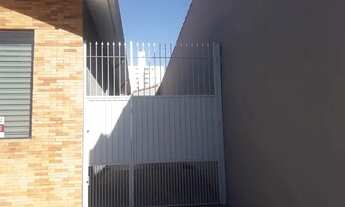 Imagem 2: CASA TÉRREA COMERCIAL, LOCAL SUPER PRIVILEGIADO, TOTALMENTE REFORMADA! VÁRIAS SALAS, AR CO