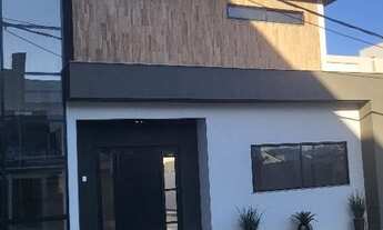 Imagem: Casa triplex contemporânea em condominio