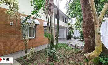 Imagem 4: Casa de condomínio para venda com 550 metros quadrados com 4 quartos