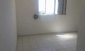 Imagem 2: Alugo Apto de 3 qts no Turu - Cond. Castelo Del Mare - 65m2 - ônibus na porta