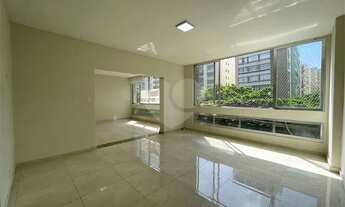 Imagem 6: Esplendido apartamento 1 por andar com elevador privativo quadra da praia no Coração do Go