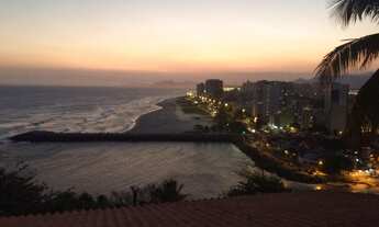 Imagem 3: Mansão Rústica na Joatinga c/ Piscina Fundo Infinito