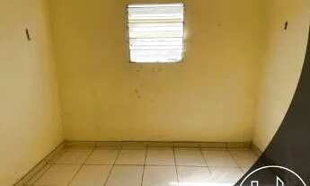 Imagem 2: CASA À VENDA - PRAÇA 14