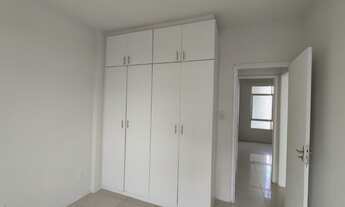 Imagem 3: EXC!! 3 QTS+DCE NA PRIMEIRA QUADRA COM VISTA MAR 2.750,00