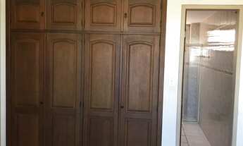 Imagem 2: Centro apto 3 qtos, sendo 1 suite, demais dep., Garagem, Macaé/RJ