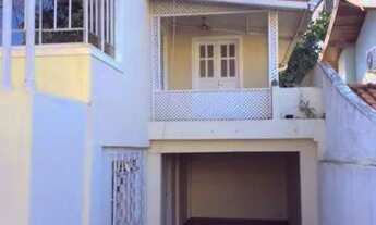 Imagem 2: Casa para aluguel possui 130 metros quadrados com 4 quartos em Campo Comprido - Curitiba