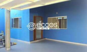 Imagem: Casa à venda, 4 quartos, 3 suítes, 2 vagas