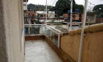 Imagem 2: Casa de 2 qts com suíte em pequeno condomínio no Colubande