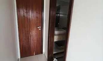 Imagem 5: Casa de condomínio para venda tem 200 metros quadrados com 4 quartos