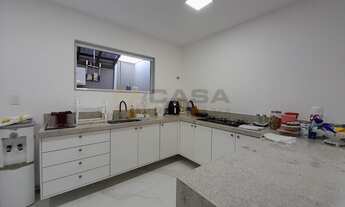 Imagem 6: P-Casa Montada em Colina de Laranjeiras Unidade com 3 quartos sendo um suíte na melhor lo