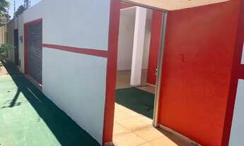 Imagem 2: Casa para venda com 200 metros quadrados com 3 quartos