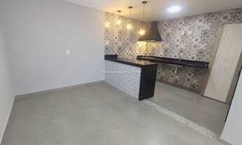 Imagem: Acabamento impecável! Próximo à rua das